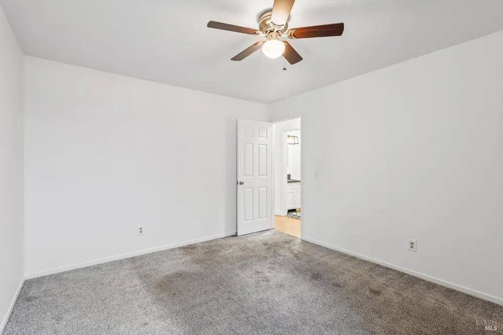 1443 Dandelion Way Petaluma, CA 94954