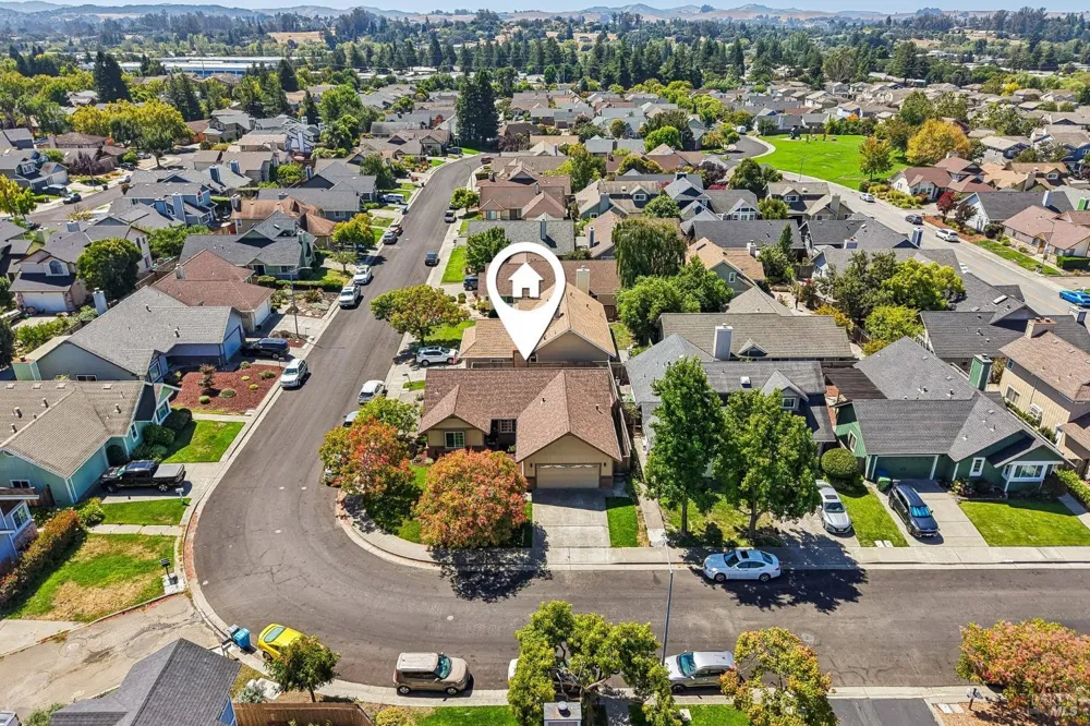 1443 Dandelion Way Petaluma, CA 94954