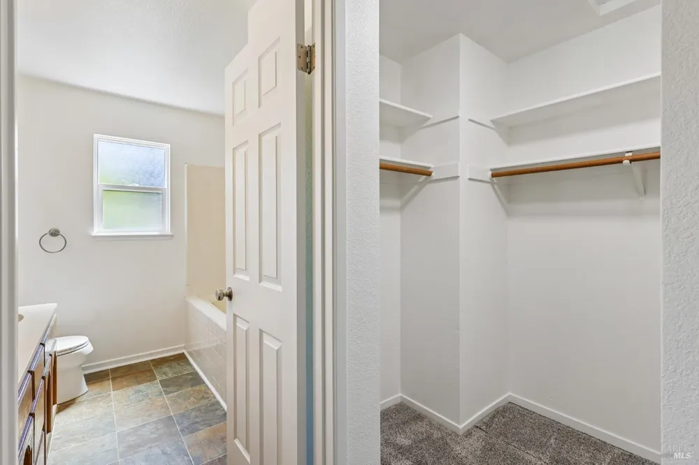 1443 Dandelion Way Petaluma, CA 94954