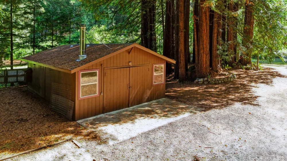 10131 Hwy 116 Forestville, CA 95436