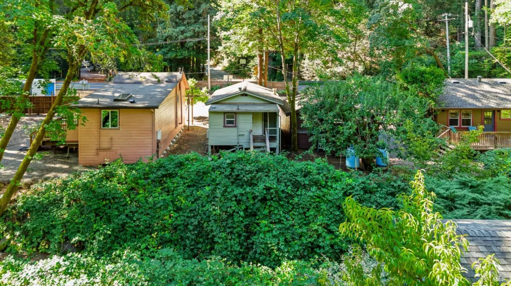 10131 Hwy 116 Forestville, CA 95436
