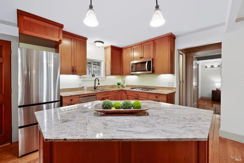 10131 Hwy 116 Forestville, CA 95436
