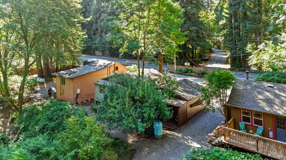 10131 Hwy 116 Forestville, CA 95436