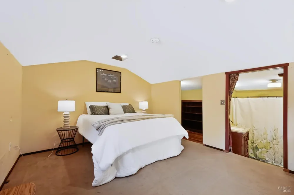 10131 Hwy 116 Forestville, CA 95436