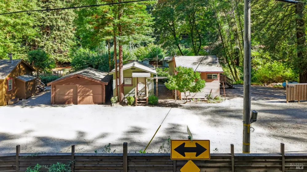 10131 Hwy 116 Forestville, CA 95436