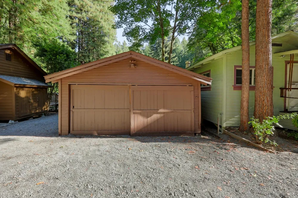 10131 Hwy 116 Forestville, CA 95436