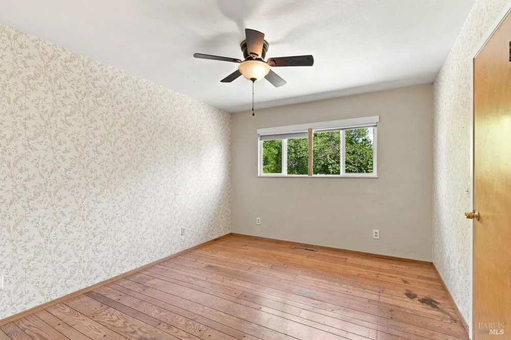 815 Blessing Way Sebastopol, CA 95472