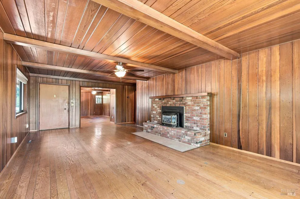 815 Blessing Way Sebastopol, CA 95472