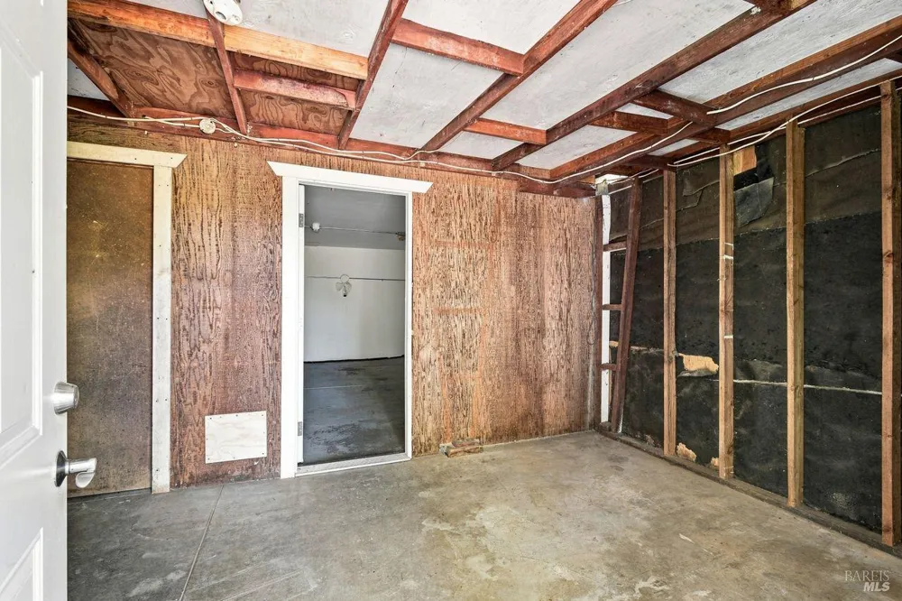 815 Blessing Way Sebastopol, CA 95472