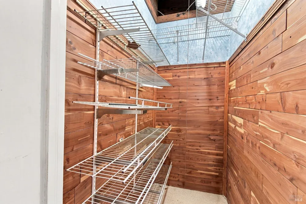 15400 Canyon 3 Road Guerneville, CA 95446