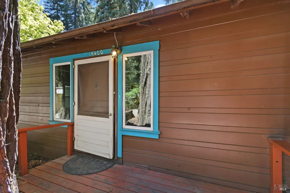 15400 Canyon 3 Road Guerneville, CA 95446