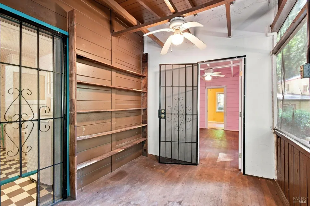 15400 Canyon 3 Road Guerneville, CA 95446