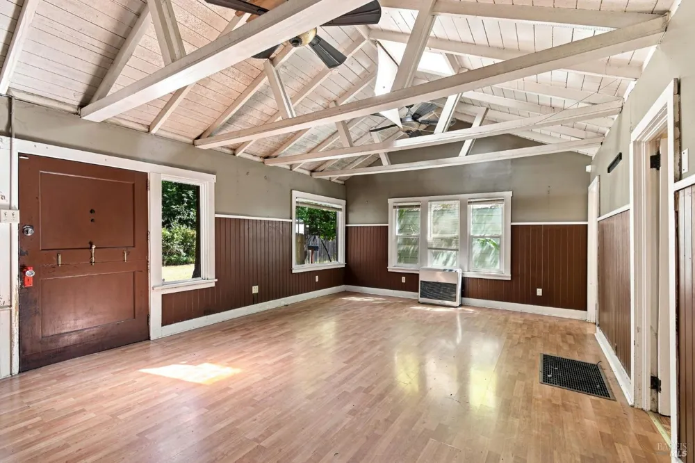 15400 Canyon 3 Road Guerneville, CA 95446