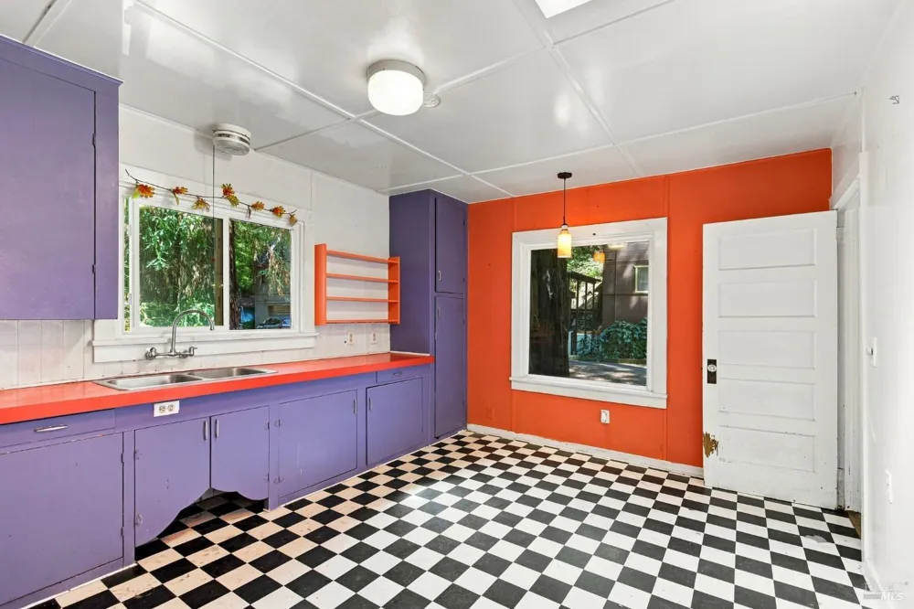 15400 Canyon 3 Road Guerneville, CA 95446