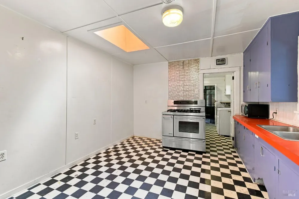 15400 Canyon 3 Road Guerneville, CA 95446