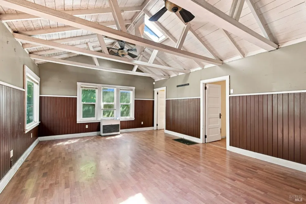 15400 Canyon 3 Road Guerneville, CA 95446