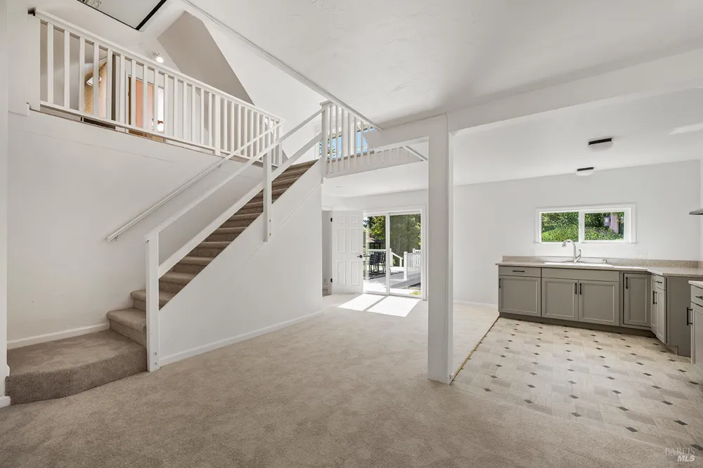 1470 High School Road Sebastopol, CA 95472