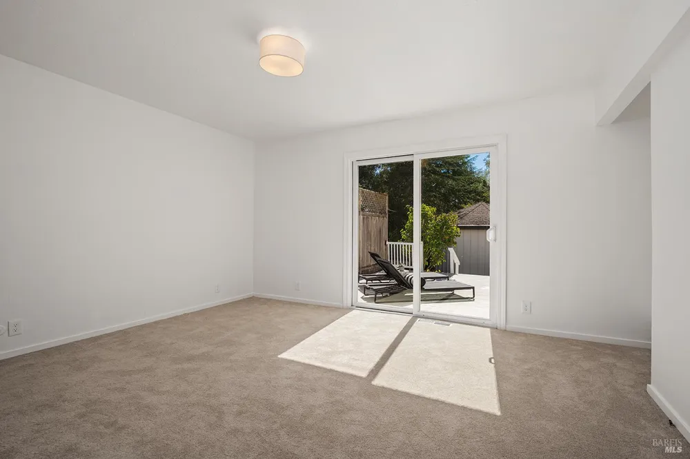 1470 High School Road Sebastopol, CA 95472