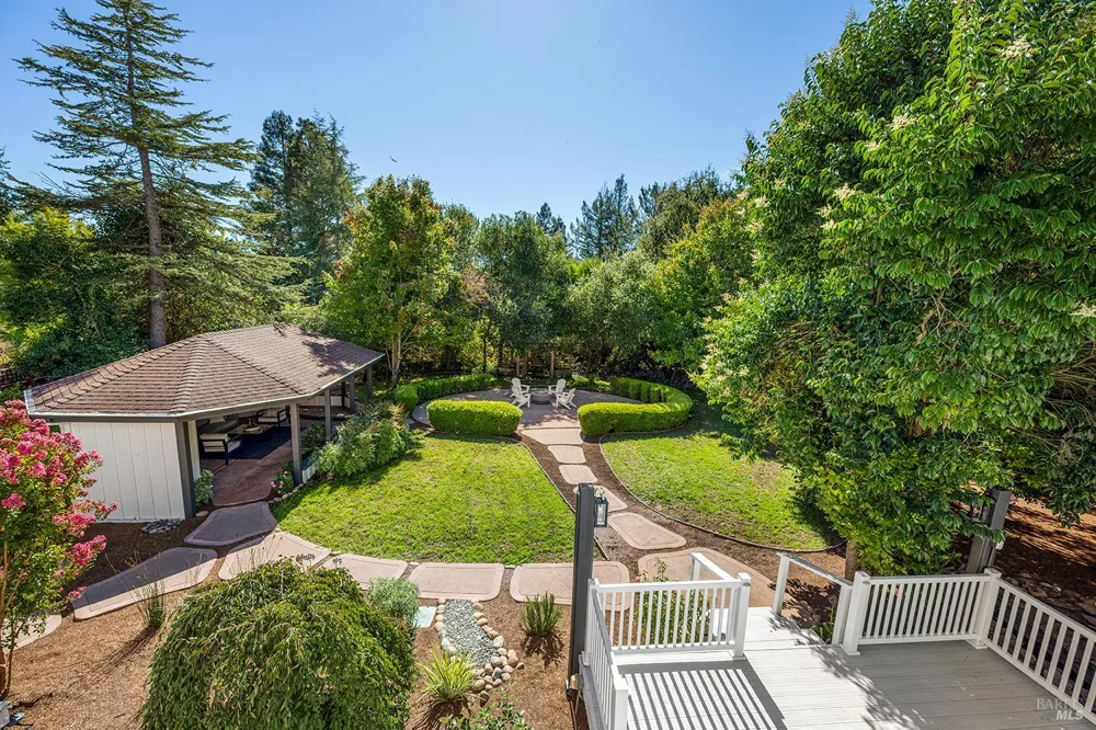 1470 High School Road Sebastopol, CA 95472