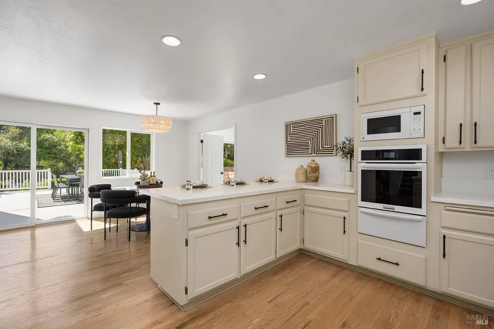 1470 High School Road Sebastopol, CA 95472