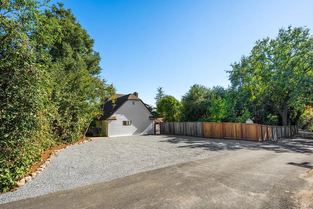 1470 High School Road Sebastopol, CA 95472