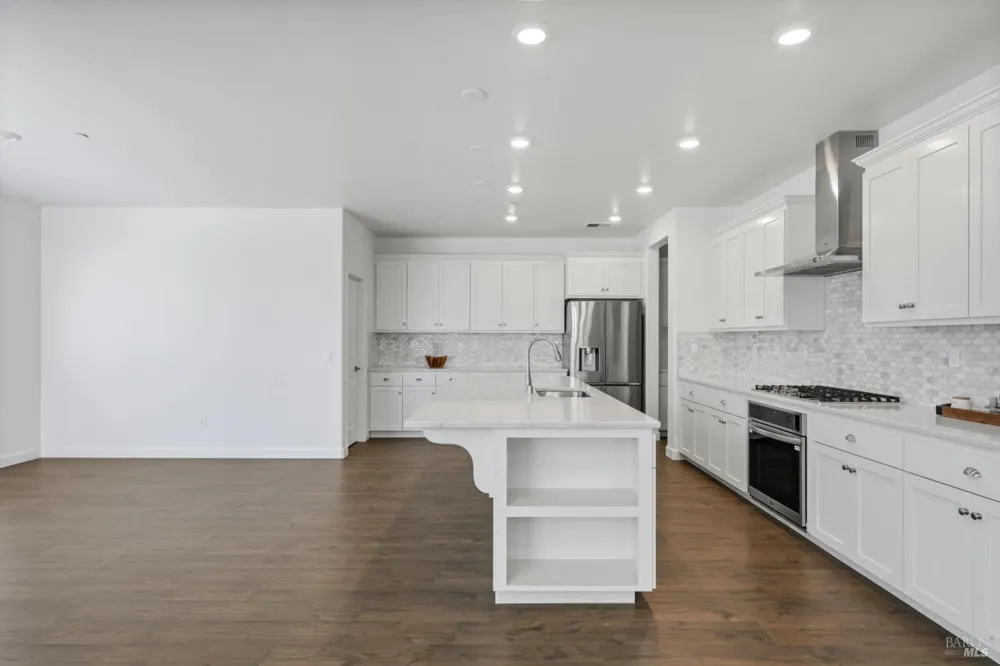 7436 Wendy Drive Rohnert Park, CA 94928