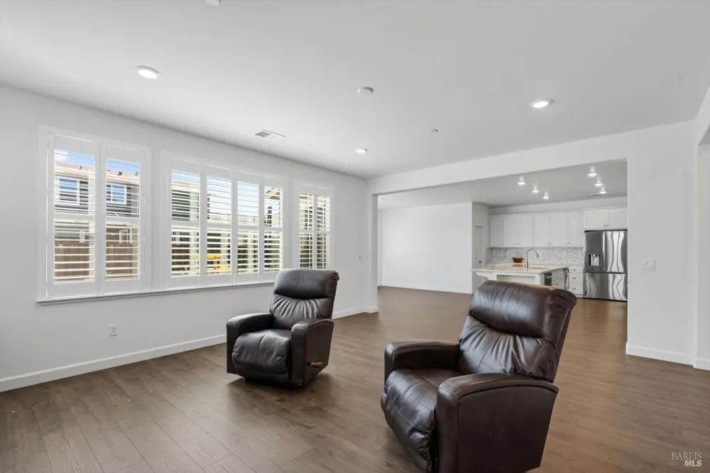 7436 Wendy Drive Rohnert Park, CA 94928