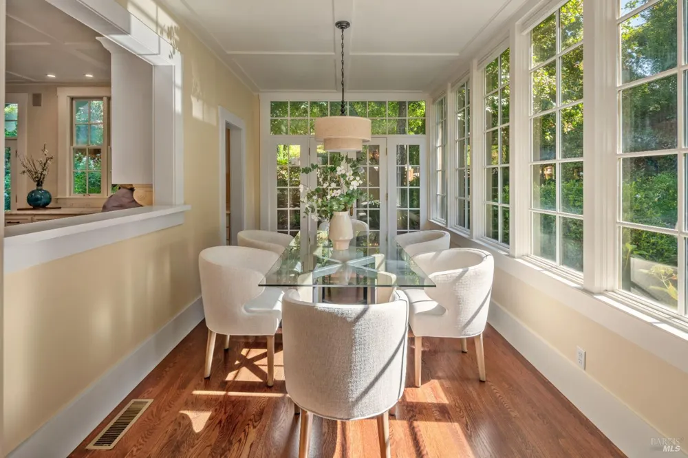 3242 Silverado Trail St. Helena, CA 94574