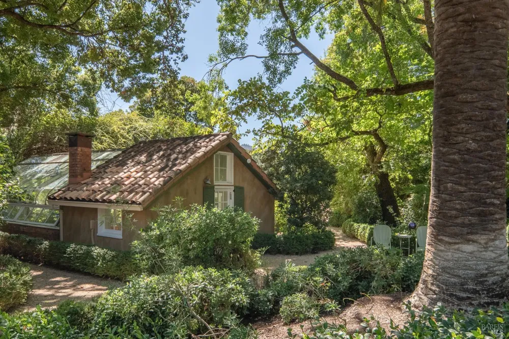 3242 Silverado Trail St. Helena, CA 94574