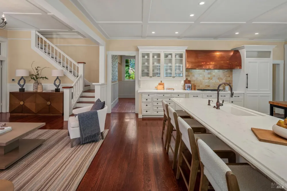 3242 Silverado Trail St. Helena, CA 94574