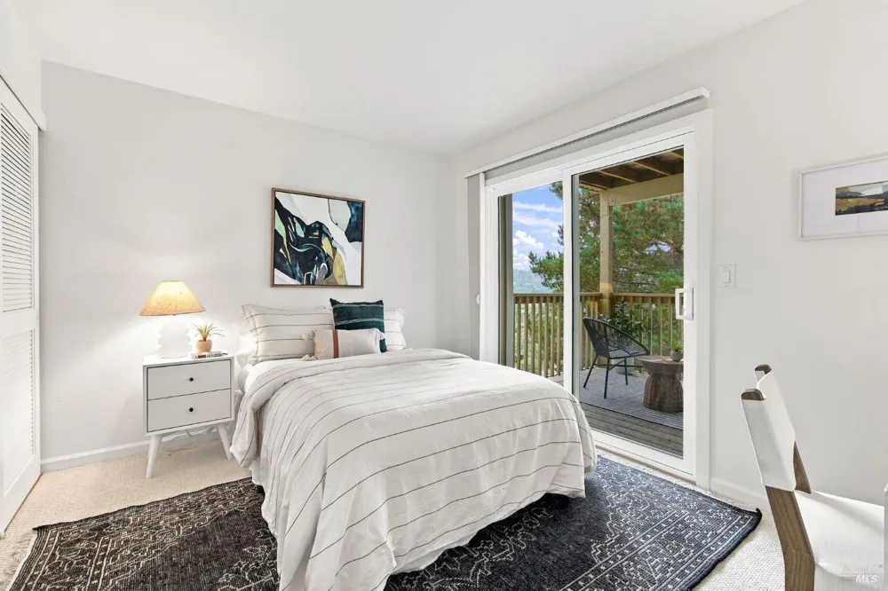 8 Chaucer Court Mill Valley, CA 94941