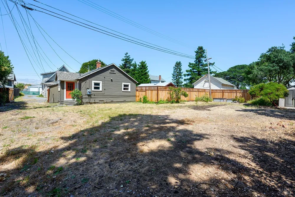 732 Petaluma Boulevard S Petaluma, CA 94952
