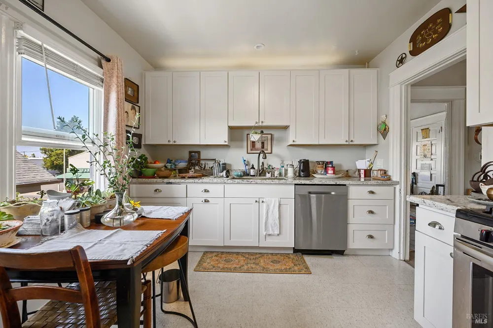 732 Petaluma Boulevard S Petaluma, CA 94952
