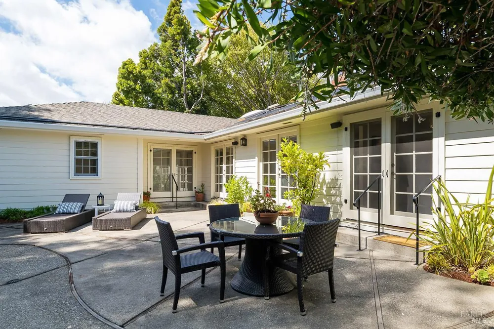 7 Locksly Lane San Rafael, CA 94901