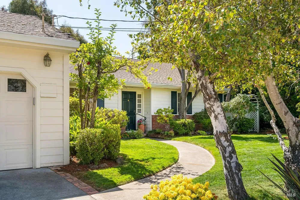 7 Locksly Lane San Rafael, CA 94901