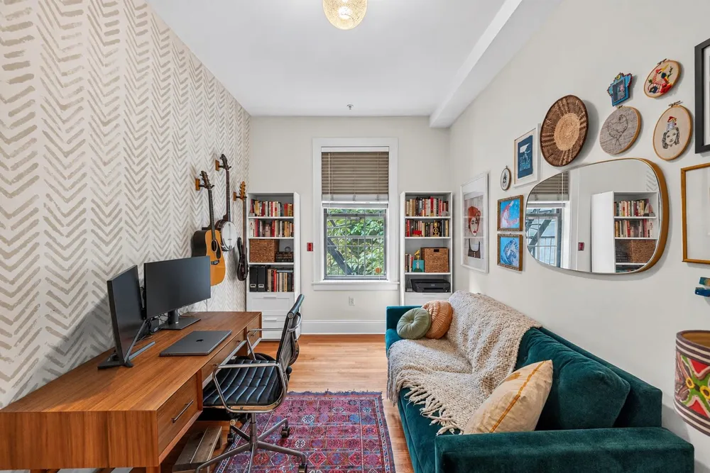 121 BLOOMFIELD ST Hoboken, NJ 07030
