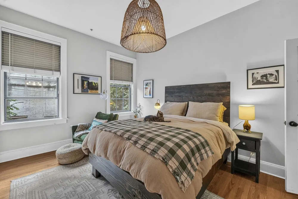121 BLOOMFIELD ST Hoboken, NJ 07030