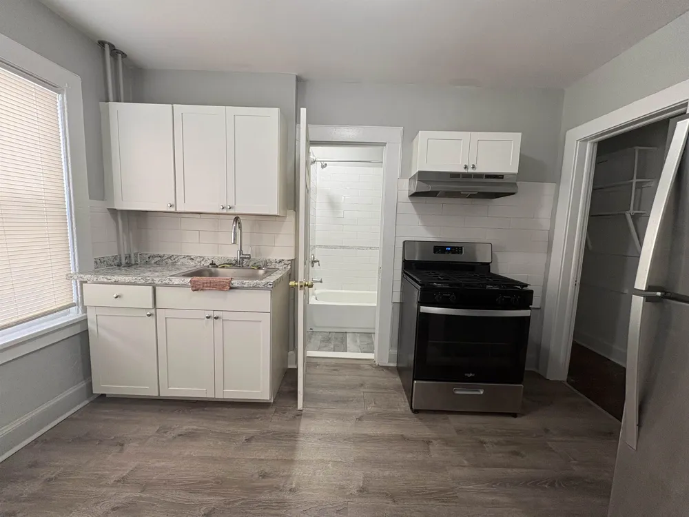 762 FOREST ST Kearny, NJ 07302