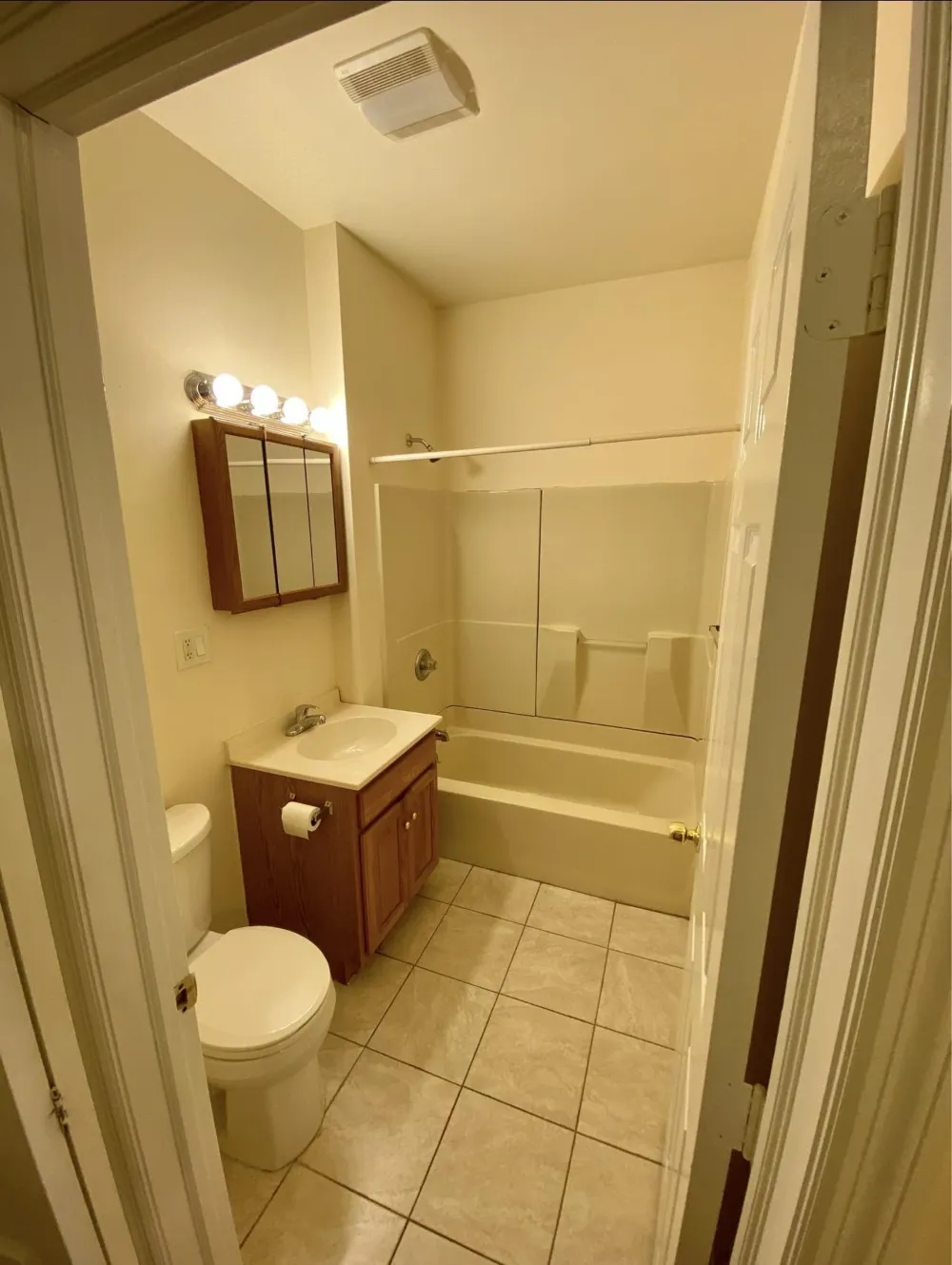 391 BROADWAY Bayonne, NJ 07002