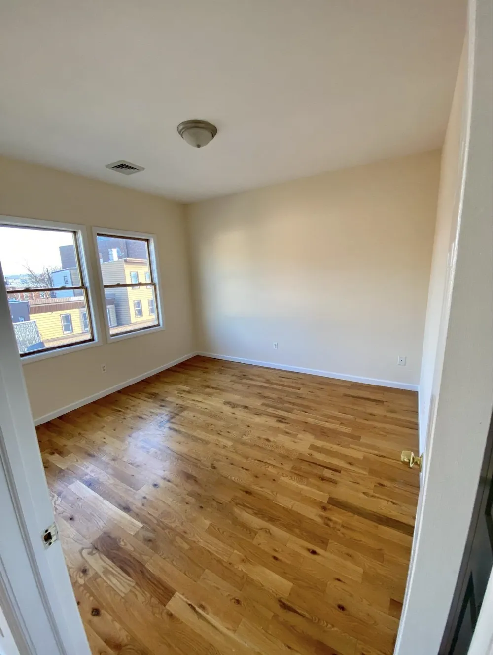 391 BROADWAY Bayonne, NJ 07002