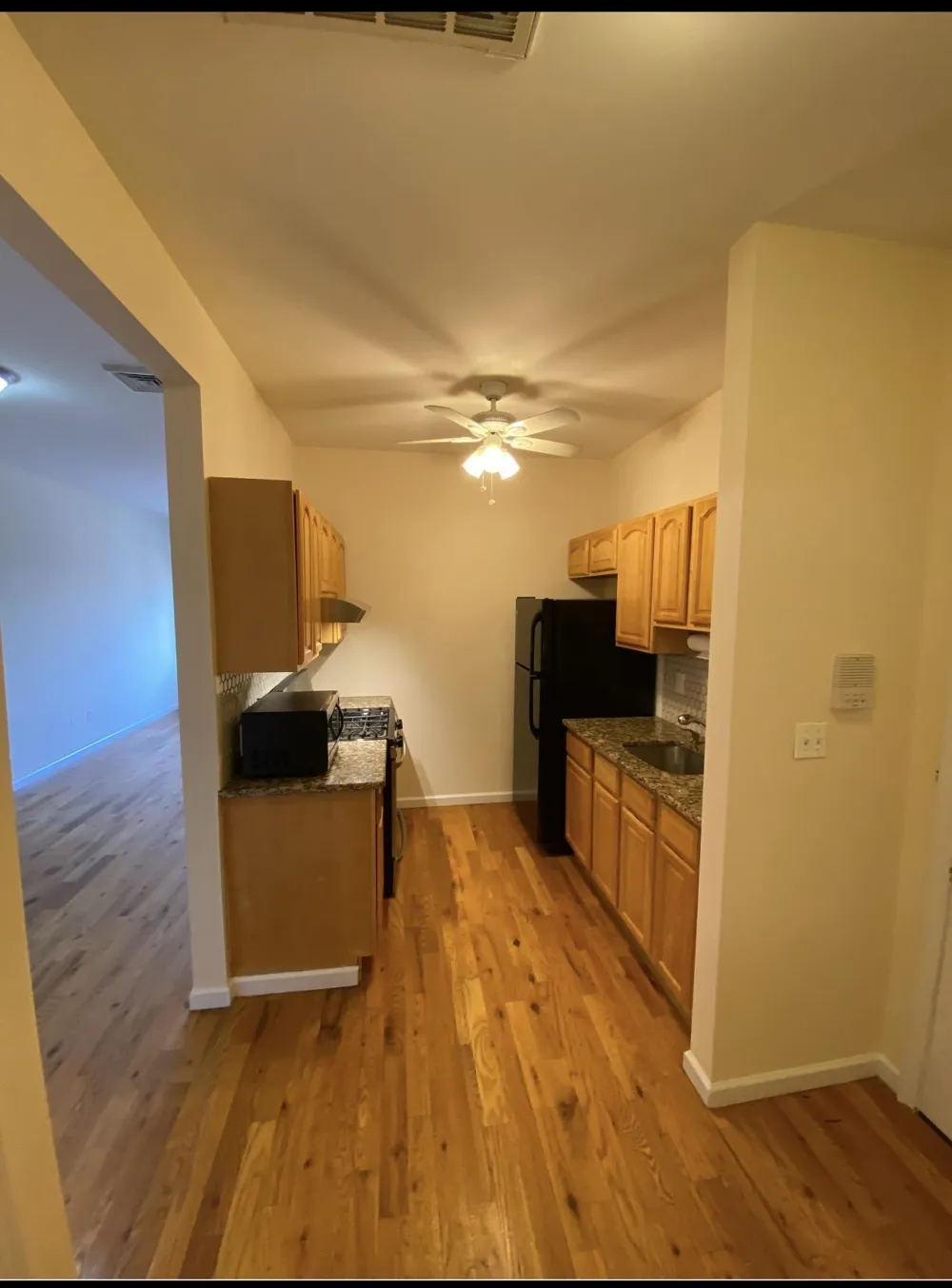391 BROADWAY Bayonne, NJ 07002