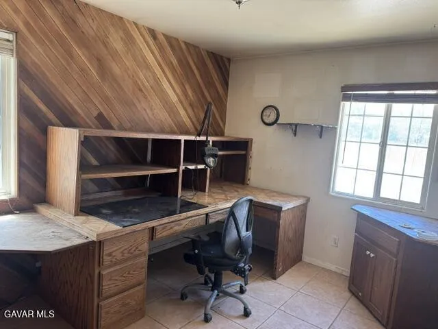 11132 E Avenue R6 Littlerock, CA 93543