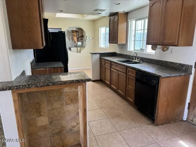 11132 E Avenue R6 Littlerock, CA 93543