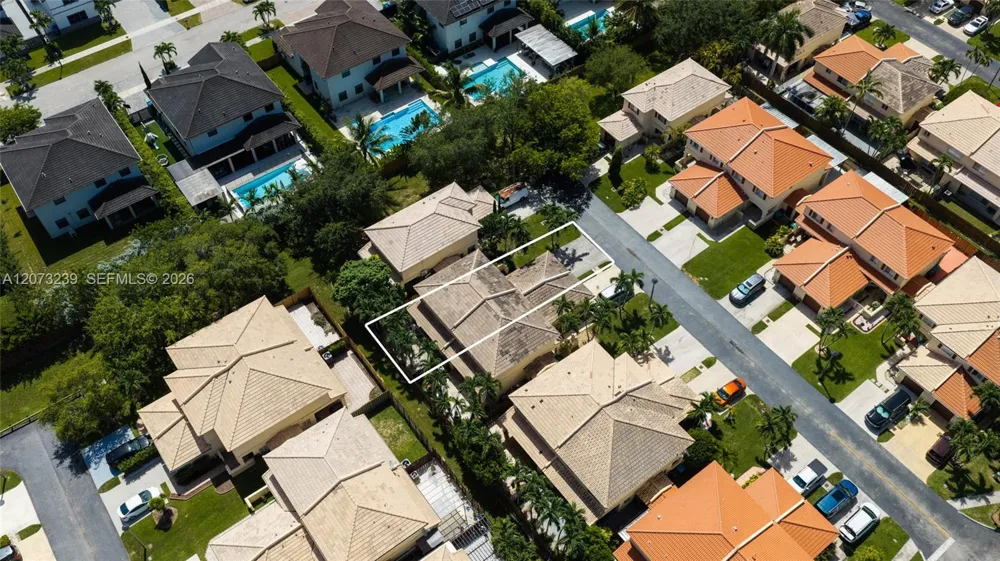 16407 SW 73rd Ter Miami, FL 33193