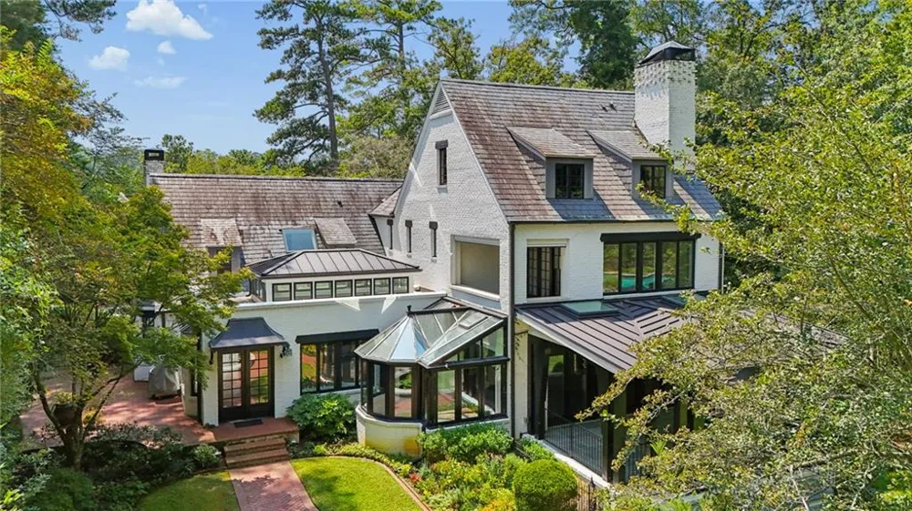 3990 E Brookhaven Drive NE Atlanta, GA 30319