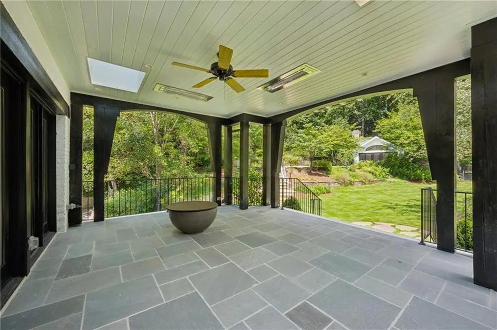 3990 E Brookhaven Drive NE Atlanta, GA 30319