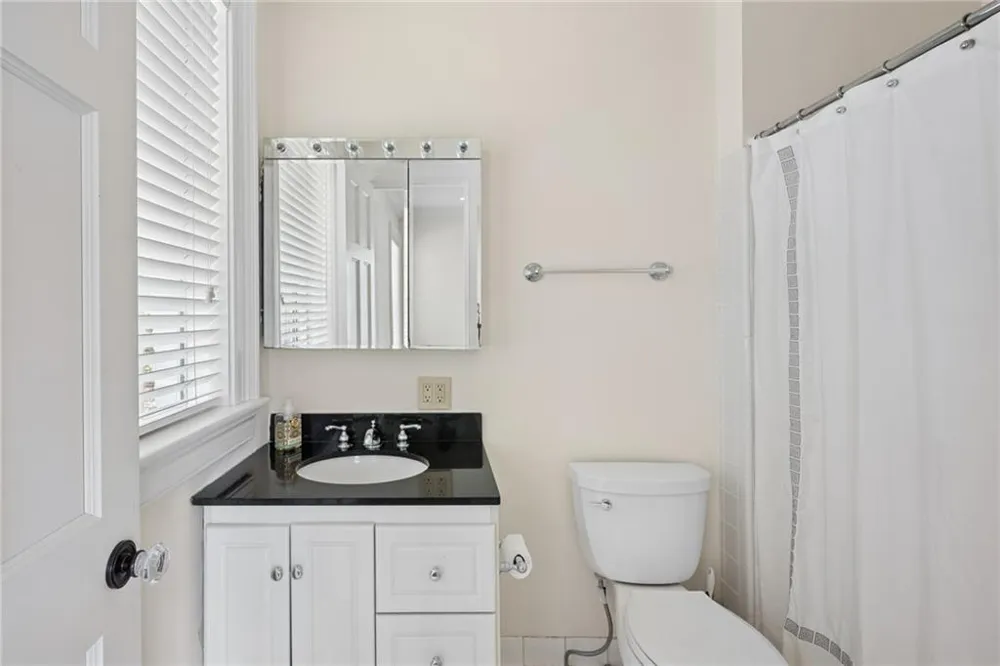 3990 E Brookhaven Drive NE Atlanta, GA 30319