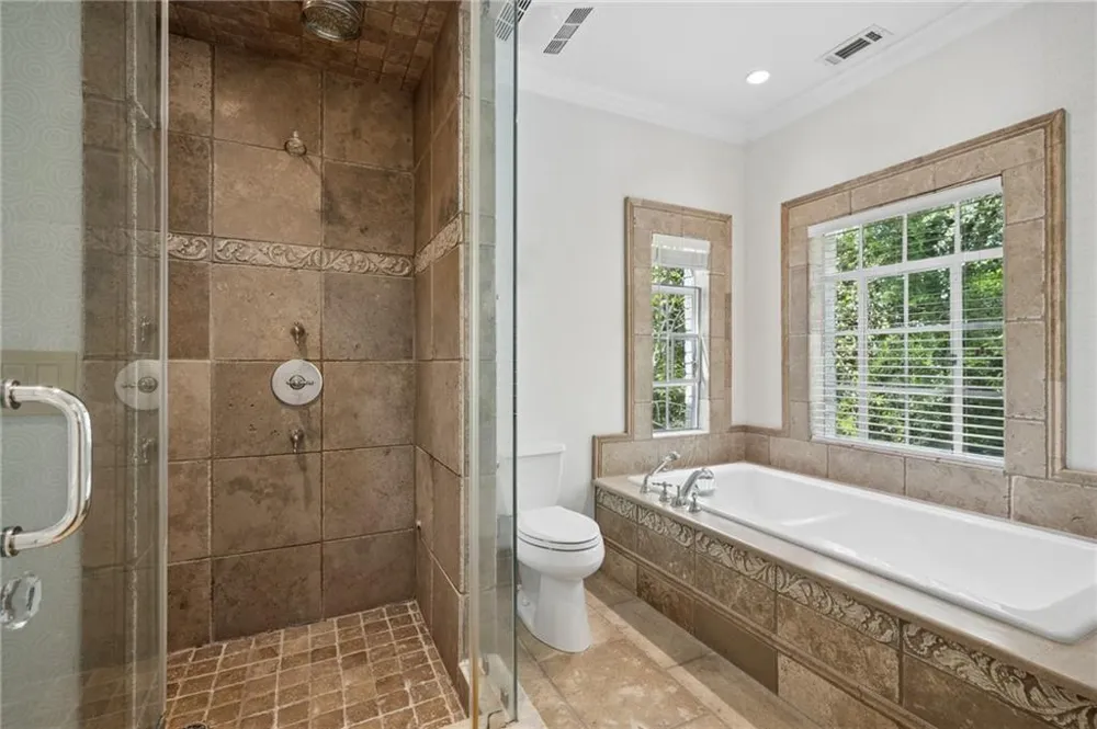 3990 E Brookhaven Drive NE Atlanta, GA 30319