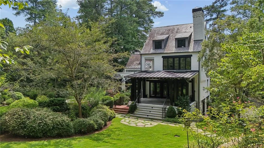 3990 E Brookhaven Drive NE Atlanta, GA 30319