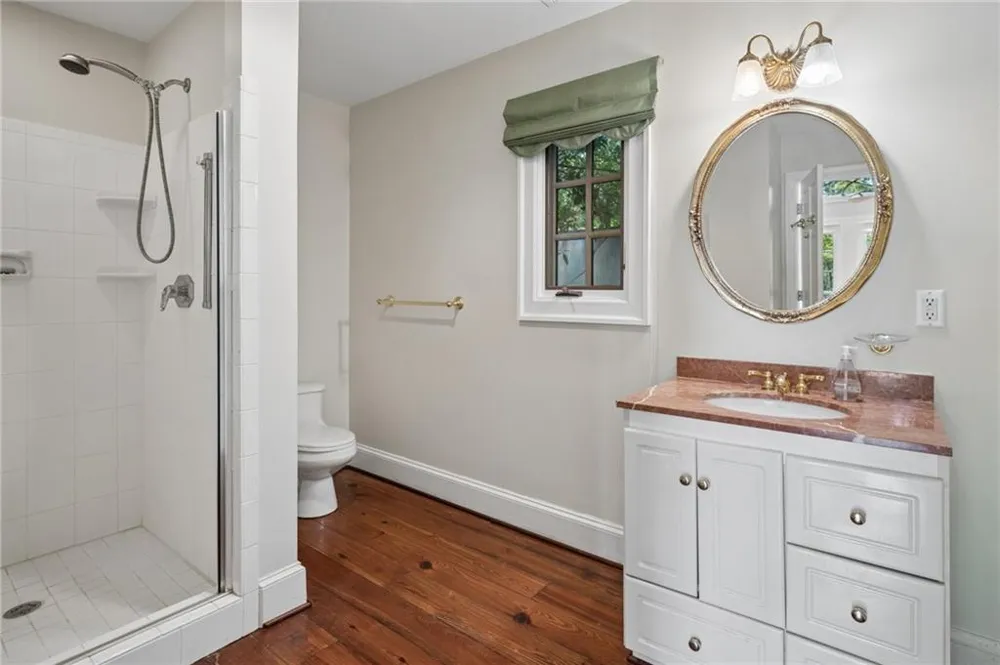 3990 E Brookhaven Drive NE Atlanta, GA 30319